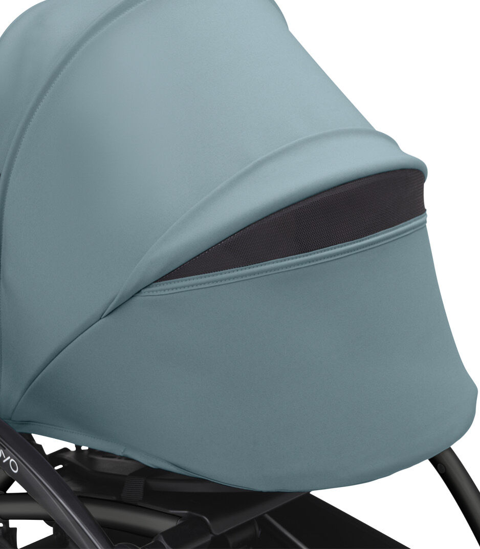 Stokke® YOYO3® 0+ Aqua. Black Frame. Canopy ventilation open. Close-up. Angled. galery image 5